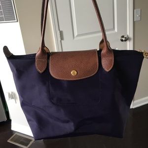 Longchamp Medium Le Pliage purple bag